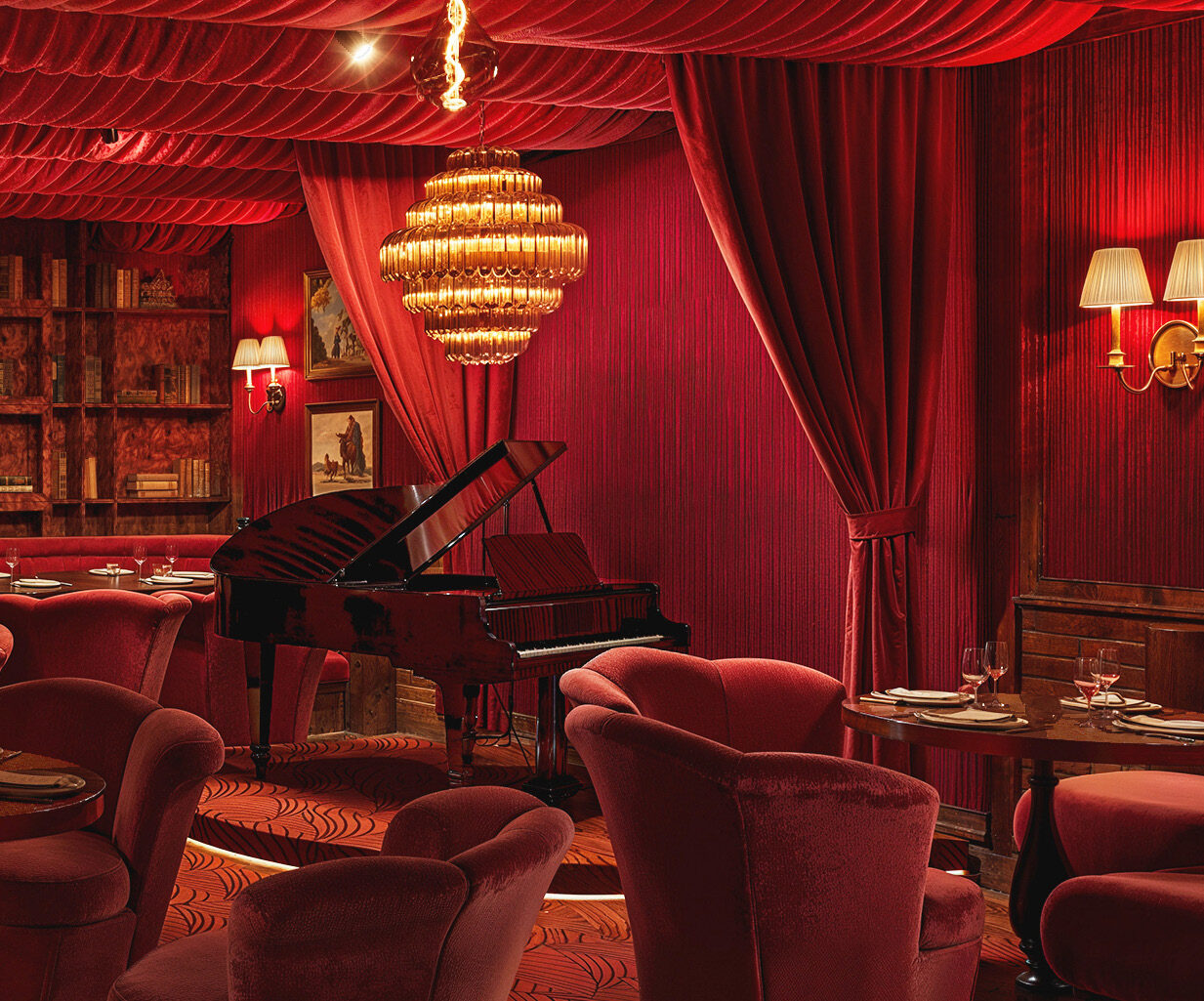 Bernadette’s piano lounge