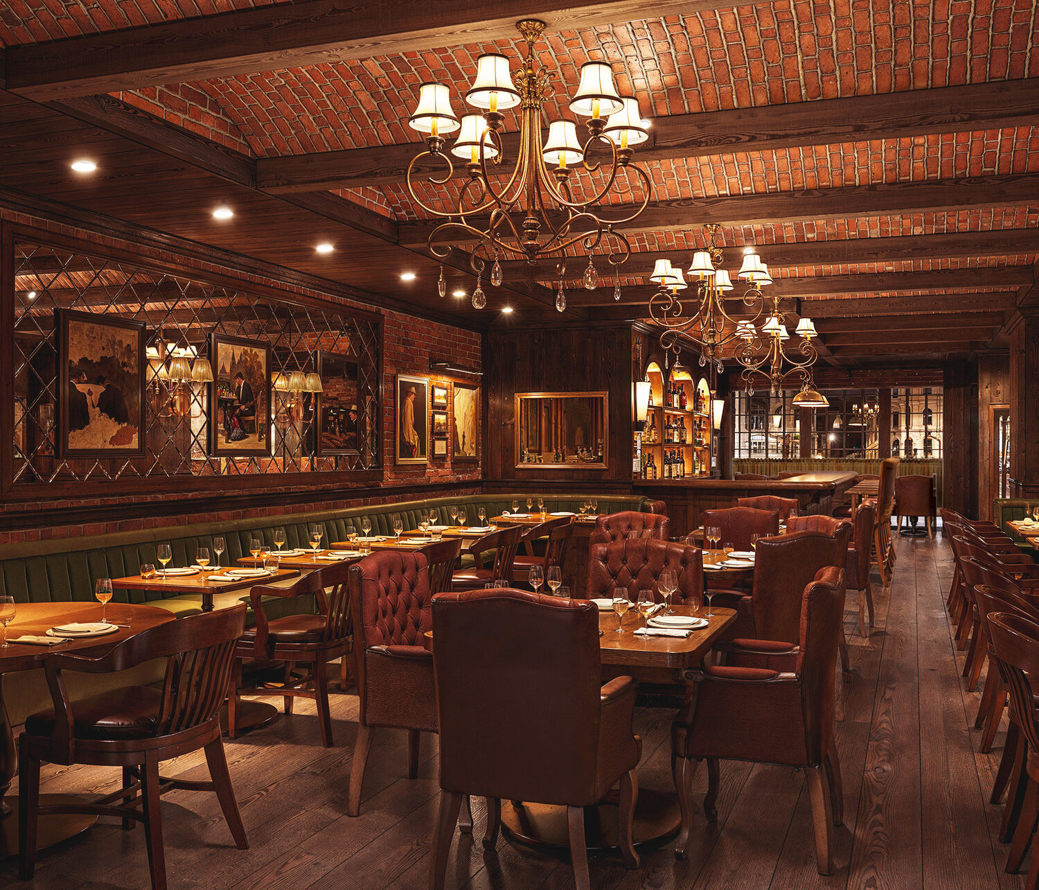The Oak Room dining room