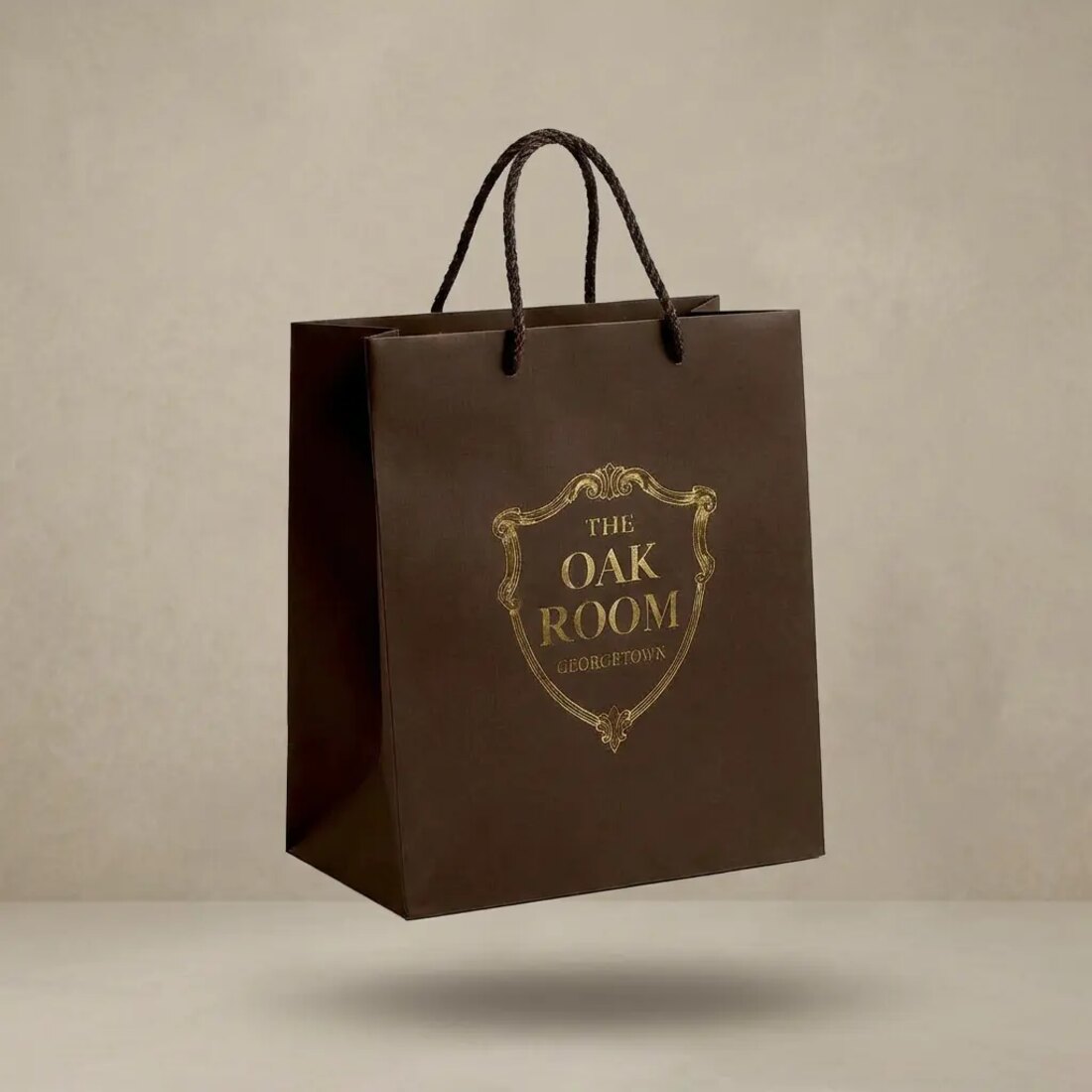 Foil-logo to-go bag